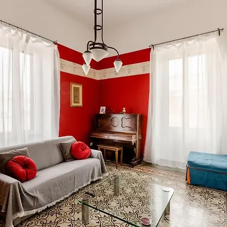 Casa Jole, In Centro בארי