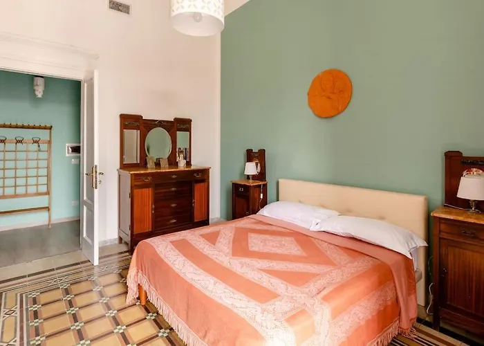 Casa Jole, In Centro