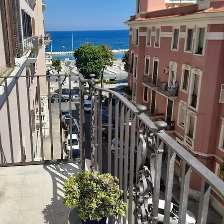 Casa Jole, In Centro Apartment Bari