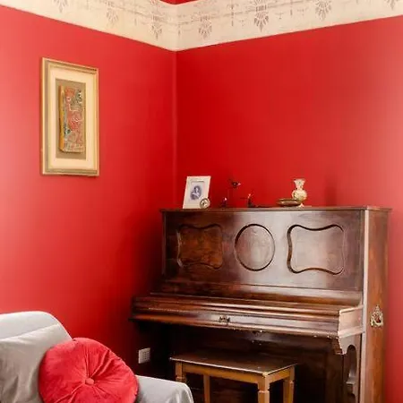 Casa Jole, In Centro בארי